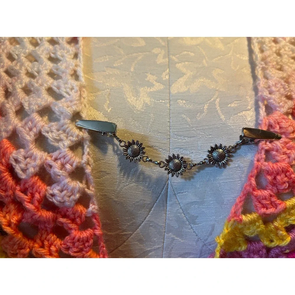 Handmade Crochet Triangle Shawl Rainbow Pink & Orange Regular Sz Boho Ombre NEW